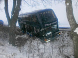 Под Киевом с дороги слетел пассажирский автобус из Измаила
