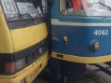 В Одессе столкнулись трамвай и маршрутка