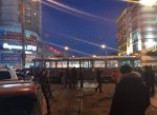 Одесский трамвай сошел с рельсов и протаранил парковку