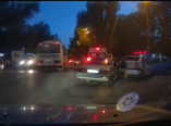 В аварии на Черемушках пострадал водитель легковушки (видео)