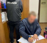 Хотів звільнити підлеглого за відмову брати хабар: в Одесі викрили чиновника