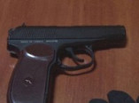 Двое дебоширов угрожали оружием посетителям одесского кафе (фото, видео)