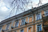 В центре Одессы рухнул карниз памятника архитектуры (уточнение)