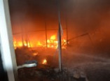 На рынке "Северный" сгорело больше 140-а торговых павильонов (фото)