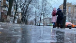 В Одессе сохраниться гололедица