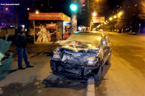 Дорожная авария с участием маршрутки Дорожная авария с участием маршрутки