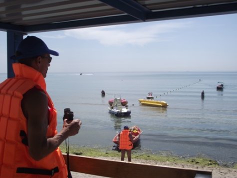 В море на одесском курорте ищут пропавшего пловца В море на одесском курорте ищут пропавшего пловца