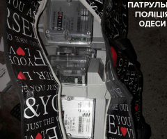 В одесской высотке задержан похититель электросчетчиков В одесской высотке задержан похититель электросчетчиков