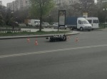 На поселке Котовского мотоцикл влетел в иномарку (фото) На поселке Котовского мотоцикл влетел в иномарку (фото)