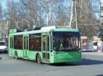 Сломанный автомобиль остановил движение одесского троллейбуса Сломанный автомобиль остановил движение одесского троллейбуса