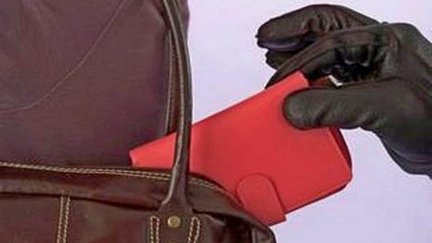 Житель Крыма задержан за кражу в поезде Житель Крыма задержан за кражу в поезде