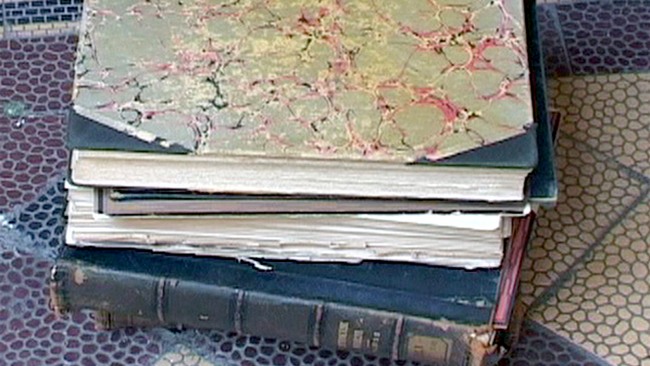 книги бенуа