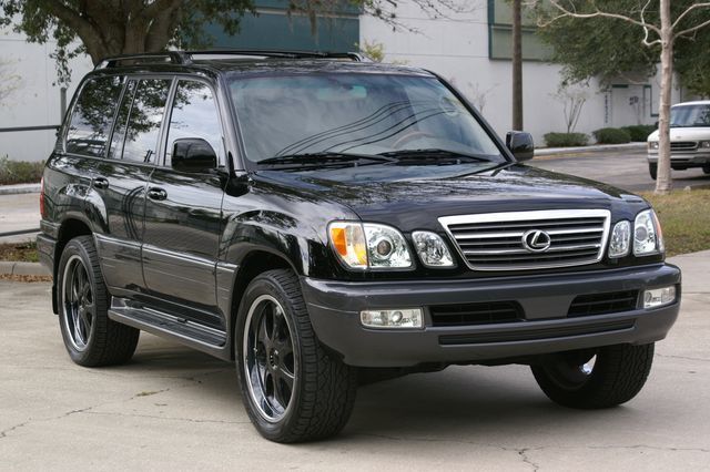 Lexus утолил Lexus утолил