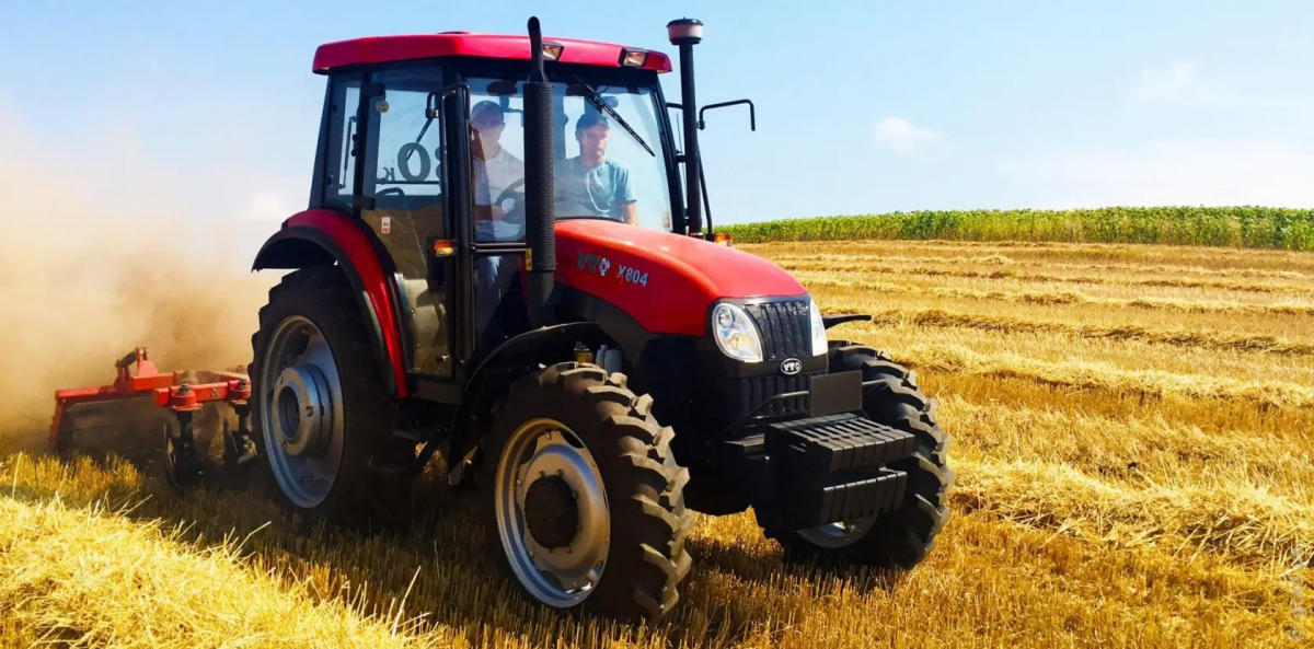 Трактор YTO – универсальный помощник в сельском хозяйстве