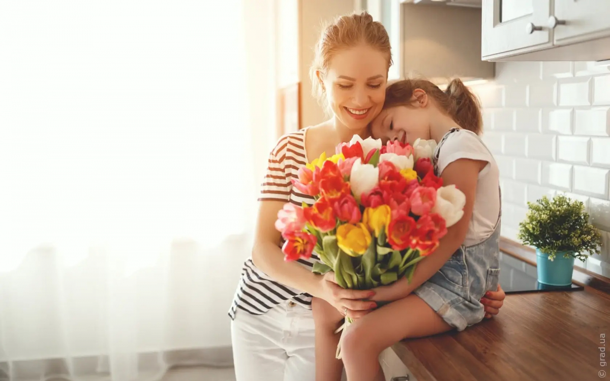 Что подарить на 8 марта маме: 5 идей для подарков