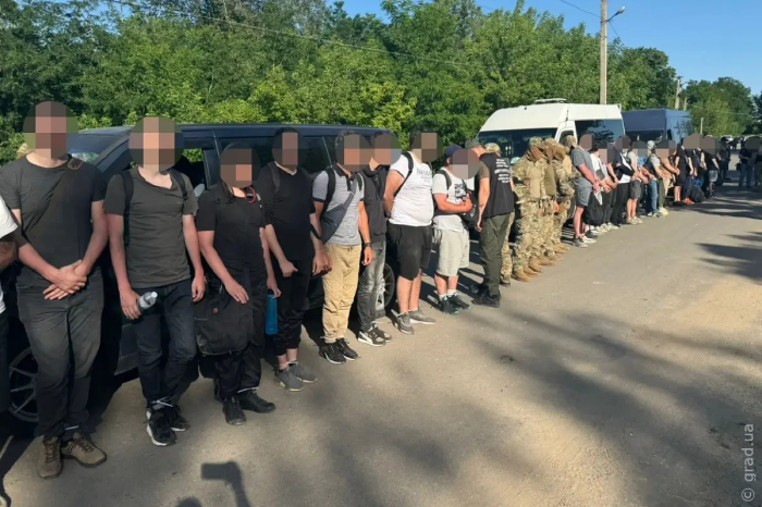 В Одесской области сотня мужчин пыталась нелегально пересечь границу
