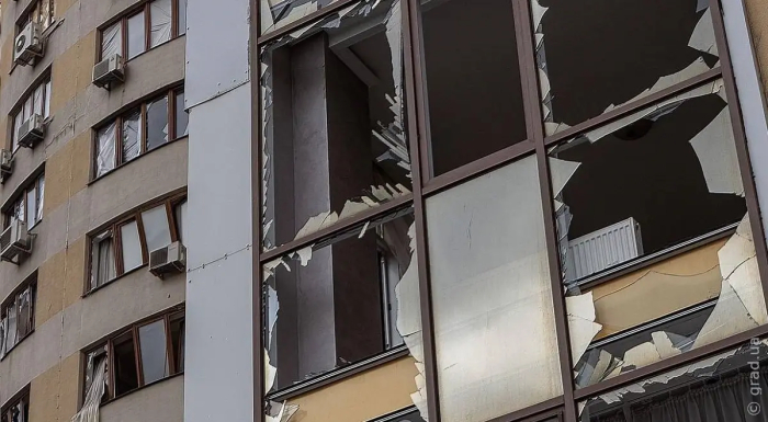 10 человек пострадали в результате ракетного удара по Одессе 25 марта