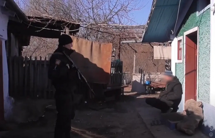 П'яна бійка та ніж в спину: на Одещині затримали підозрюваного