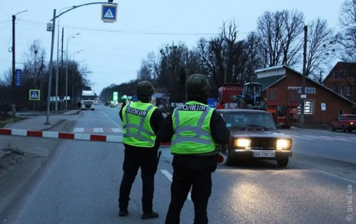 Робота одеських поліцейських у комендантську годину
