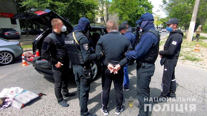 В Одессе задержали группу лиц за разбойное нападение на пункт обмена валюты