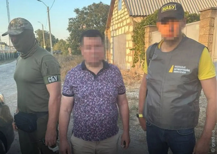 Правоохоронці викрили на хабарництві главу райсуду в Одеській області