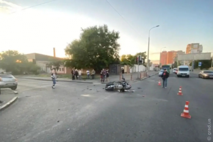 ДТП на Бугаевской: пострадал мотоциклист