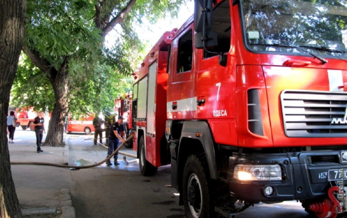В Одессе горела квартира в многоэтажном доме