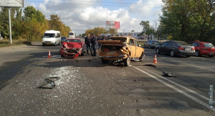 ДТП с пострадавшими на Старокиевском шоссе и на Хаджибейской дороге