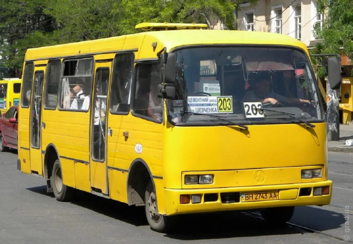 Повышение стоимости проезда в маршрутках Одессы: пояснение эксперта