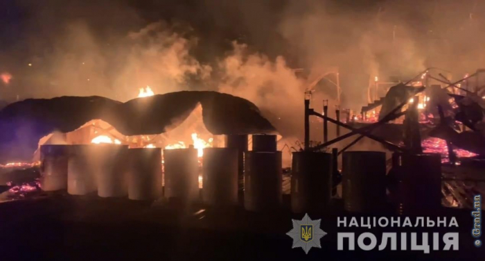 На одесском побережье сгорела летняя площадка одного из местных клубов