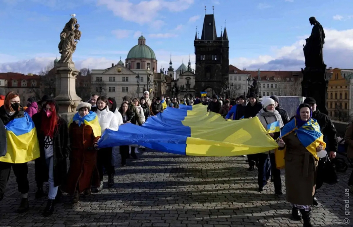 Временная защита для украинцев в Чехии будет продлена 