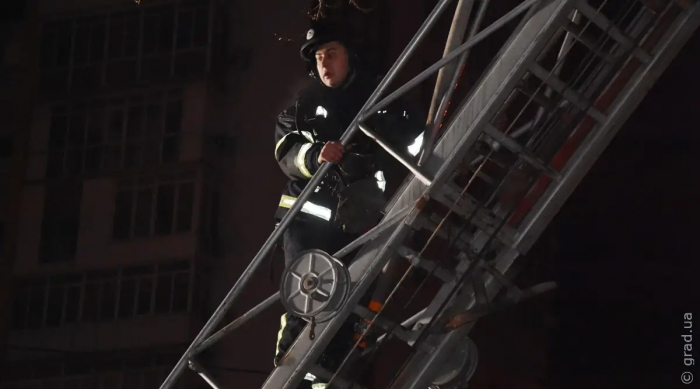 Во время пожара на Балковской эвакуировано 40 человек