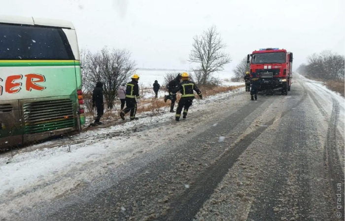 Снежный плен: в Одесской области продолжается спасательная операция