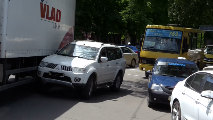 ДТП на улице Польской спровоцировало пробку в центре Одессы