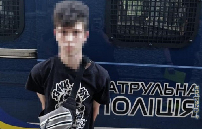 Двух закладчиков «за работой» задержали в Одессе