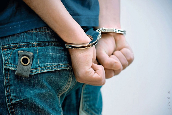 Полицейские задержали одессита по подозрению в изнасиловании несовершеннолетней