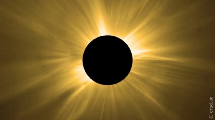 Солнечное затмение и «комету дьявола» сегодня могут наблюдать жители Земли