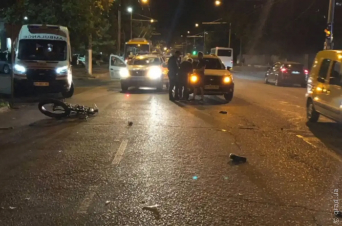 Два велосипедисти постраждали вчора в Одесі