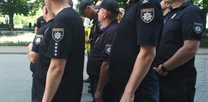 В Одесской области полиция переведена на усиленный вариант несения службы