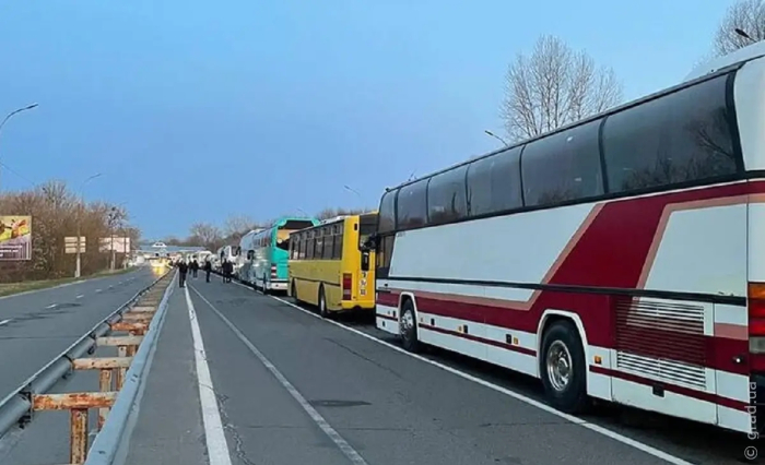 Система «еЧерга» для автобусов действует в 29 пунктах пропуска  с Евросоюзом и Молдовой