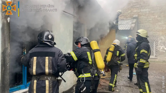 В Одессе горела квартира: пострадавших нет