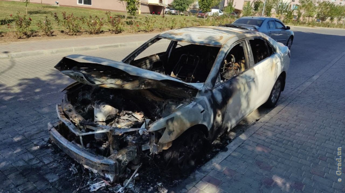 В Одессе горели автомобили
