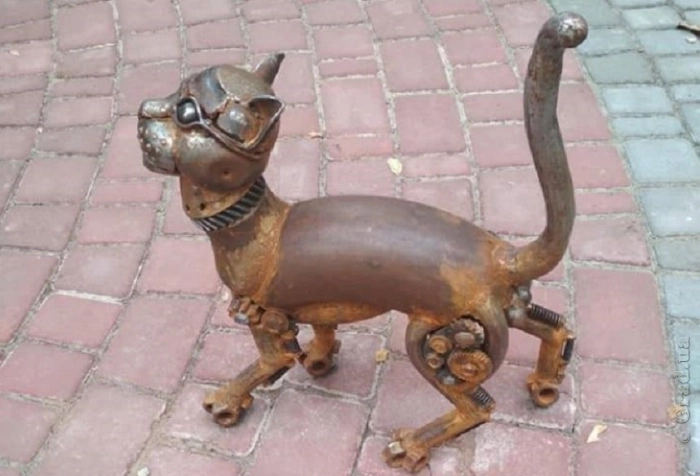памятник коту
