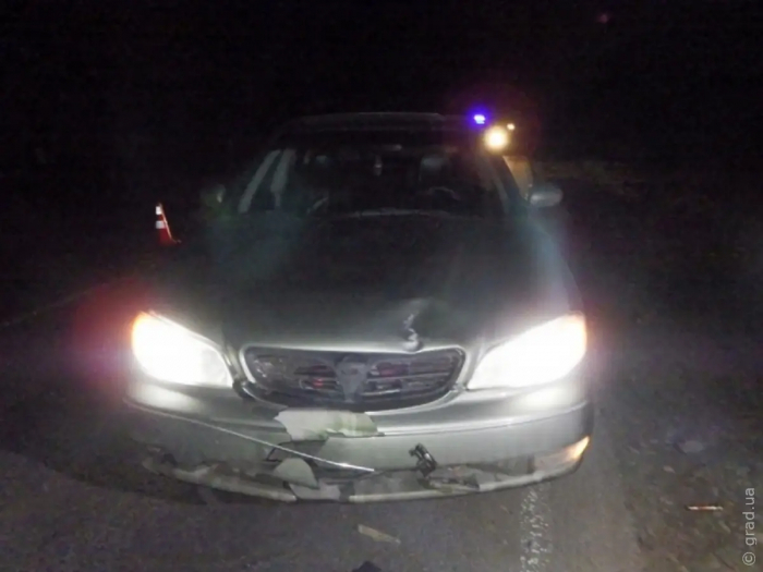В Одеській області автомобіль збив 15-річну дівчинку