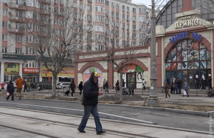 Первая трамвайная остановка венского типа оборудована в Одессе