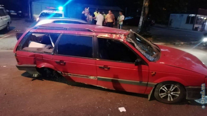 В Одессе в аварии пострадал водитель иномарки