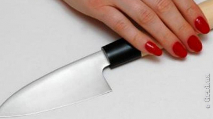 Жительница Одесской области решила конфликт с помощью ножа