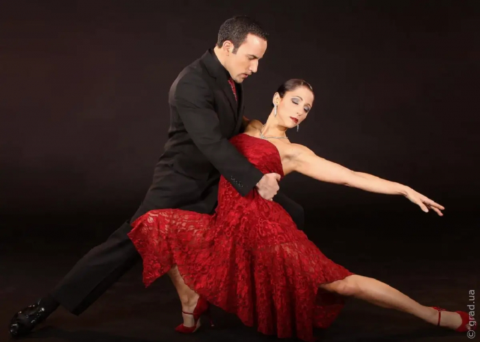 Международный день танго отмечают в декабре
