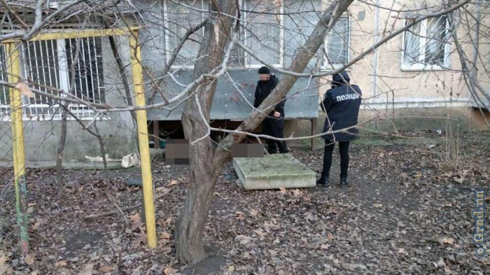 В спальном районе Одессы обнаружен труп