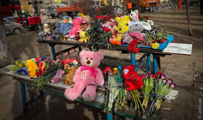 Трагедия в Одессе: под обломками рухнувшего дома нашли тело ребенка